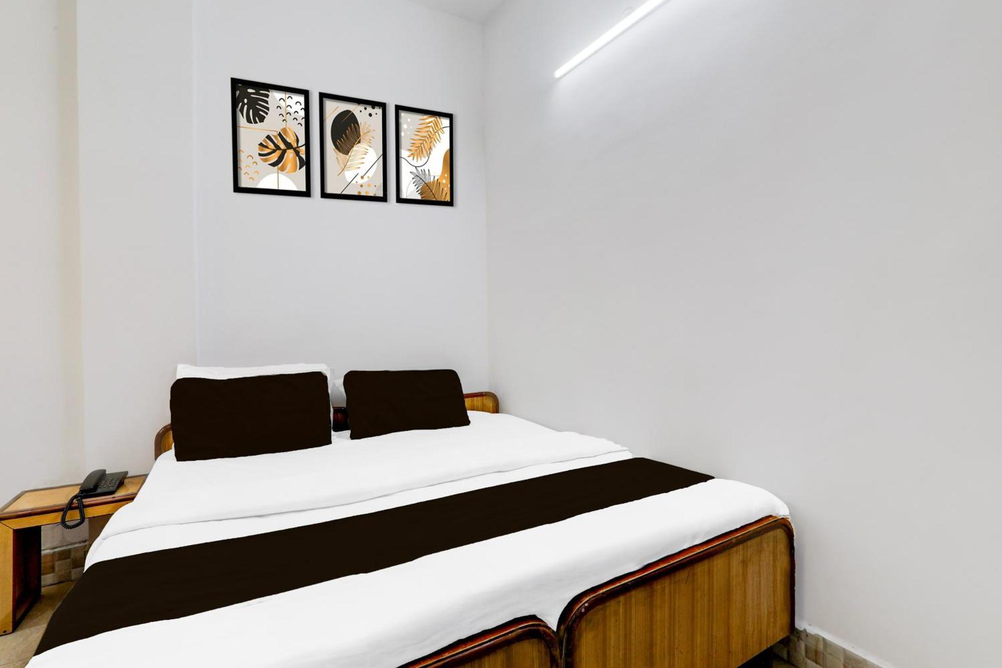 Super Hotel O Insaf Nagar Munshipuliya Formerly Vibrant Chinhat Exterior photo
